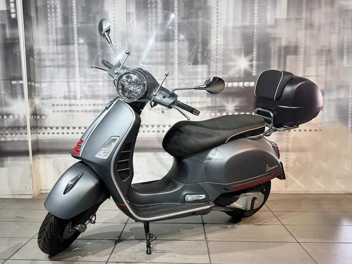 Vespa GTS 300 Hpe (2021 - 22) (4)