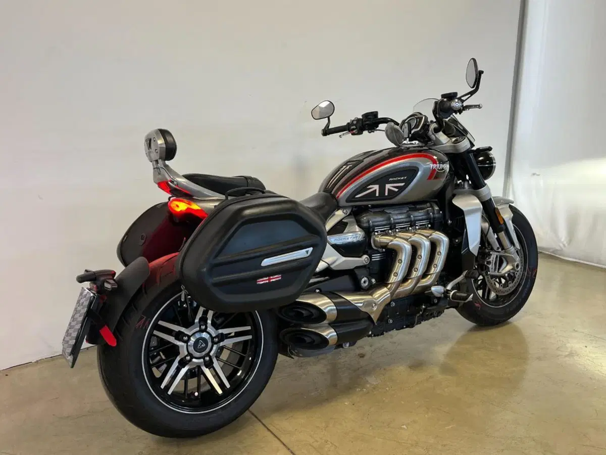 Triumph Rocket 3 GT (2019 - 20) (8)