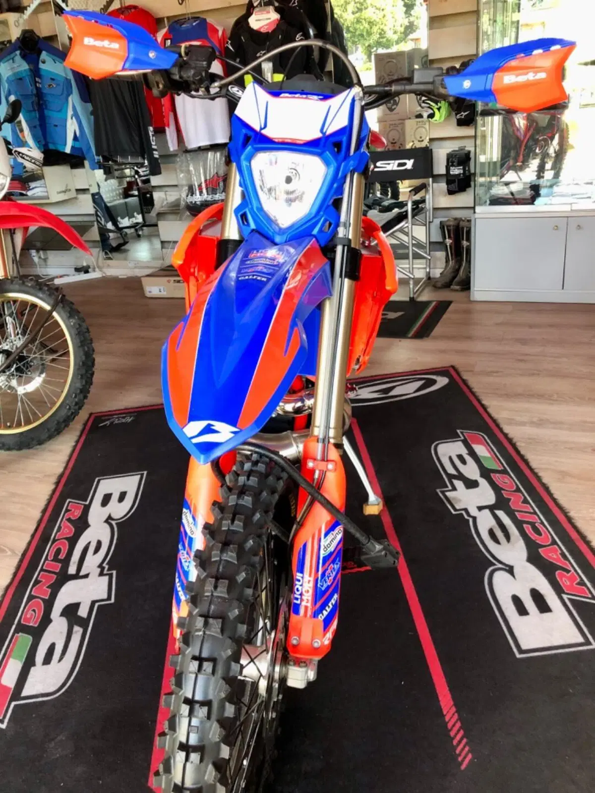 Betamotor RR 300 2T Enduro Race (2025) (5)