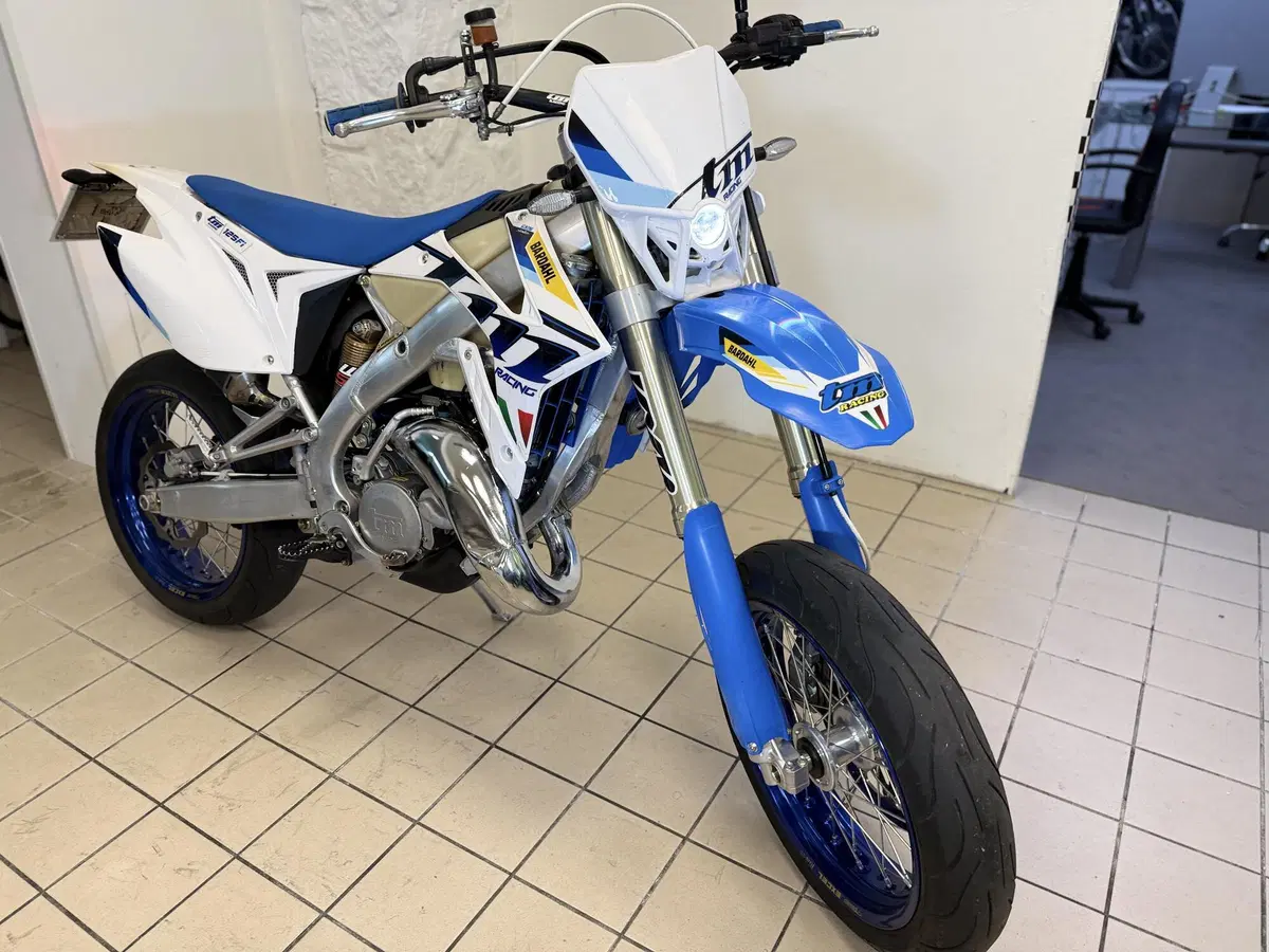 Tm Moto SMR 125 Fi (2021) (3)