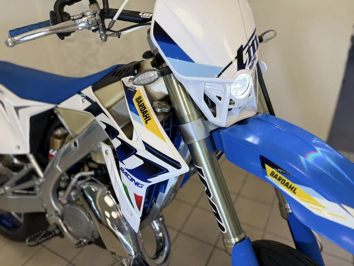 Tm Moto SMR 125 Fi (2021) (7)