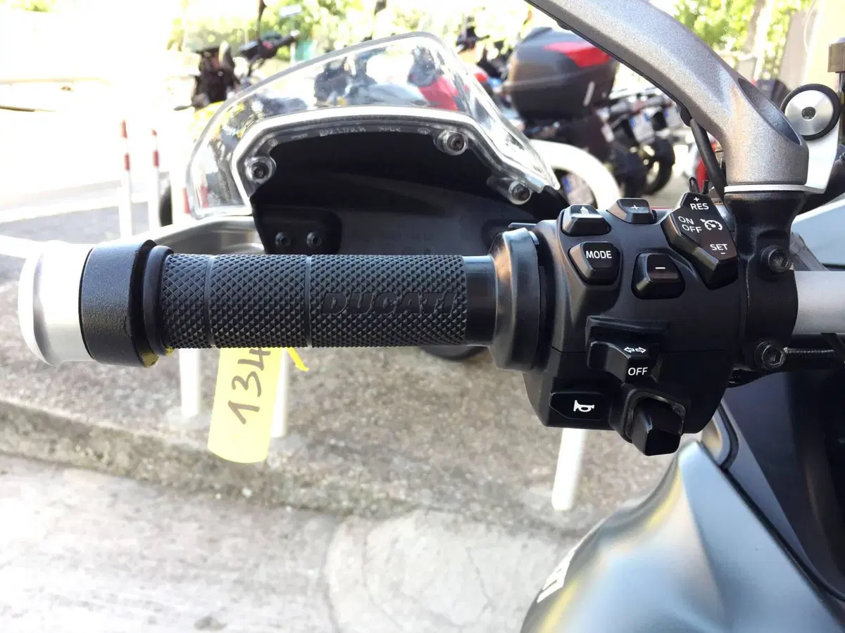 Ducati Multistrada V4 S (2021 - 24) (12)