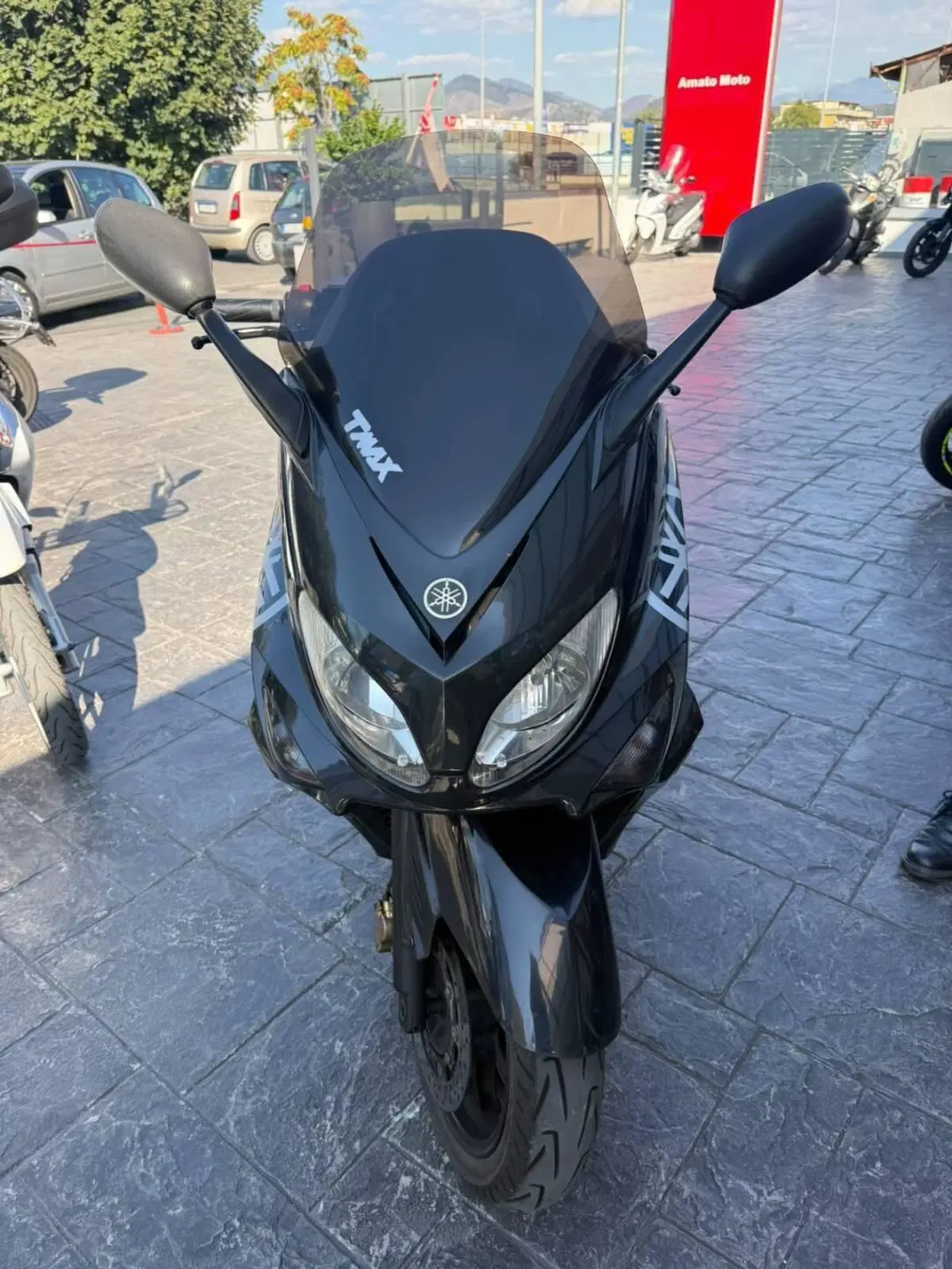 Yamaha T-Max 500 (2004 - 07) (3)