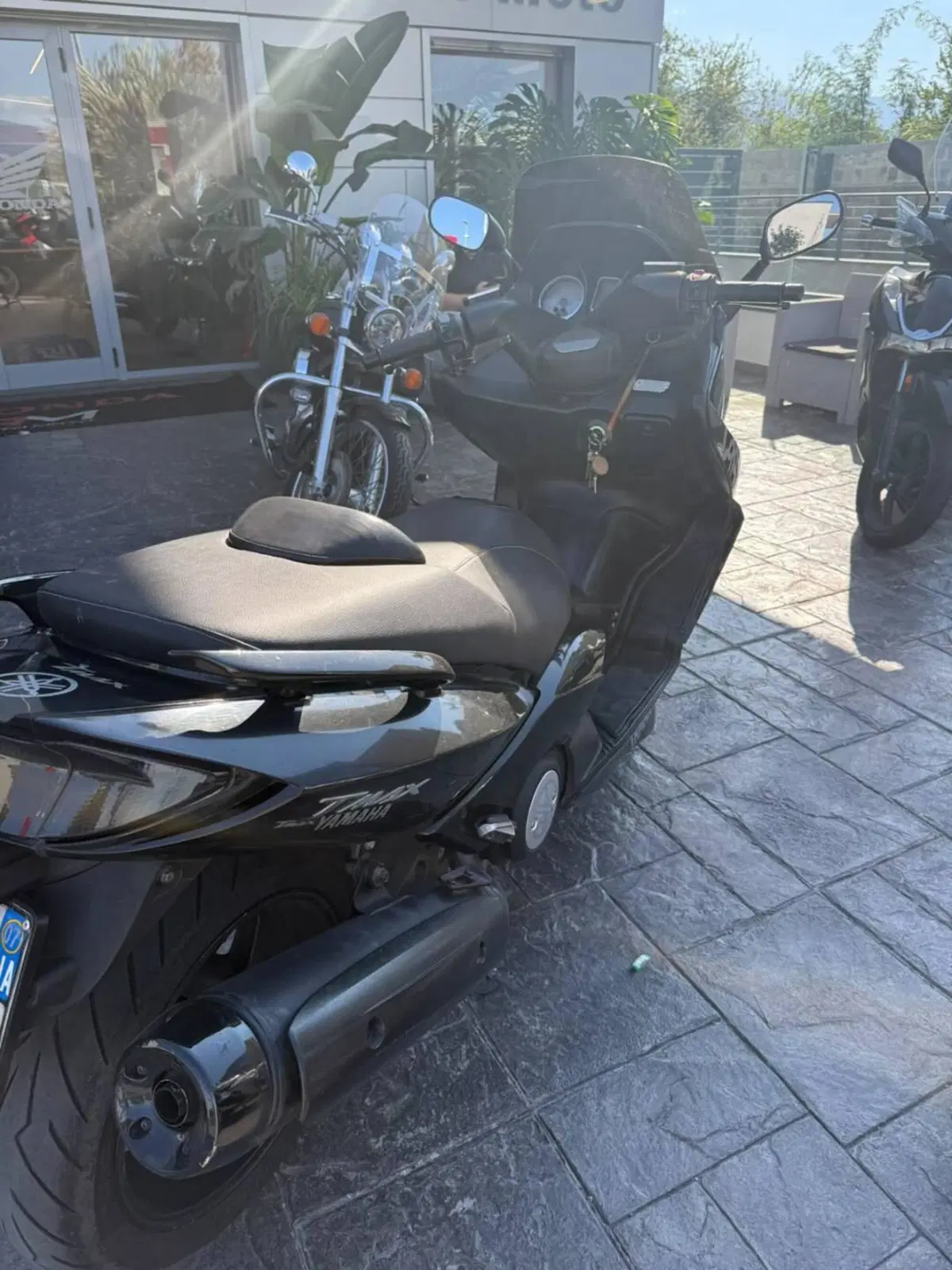 Yamaha T-Max 500 (2004 - 07) (6)