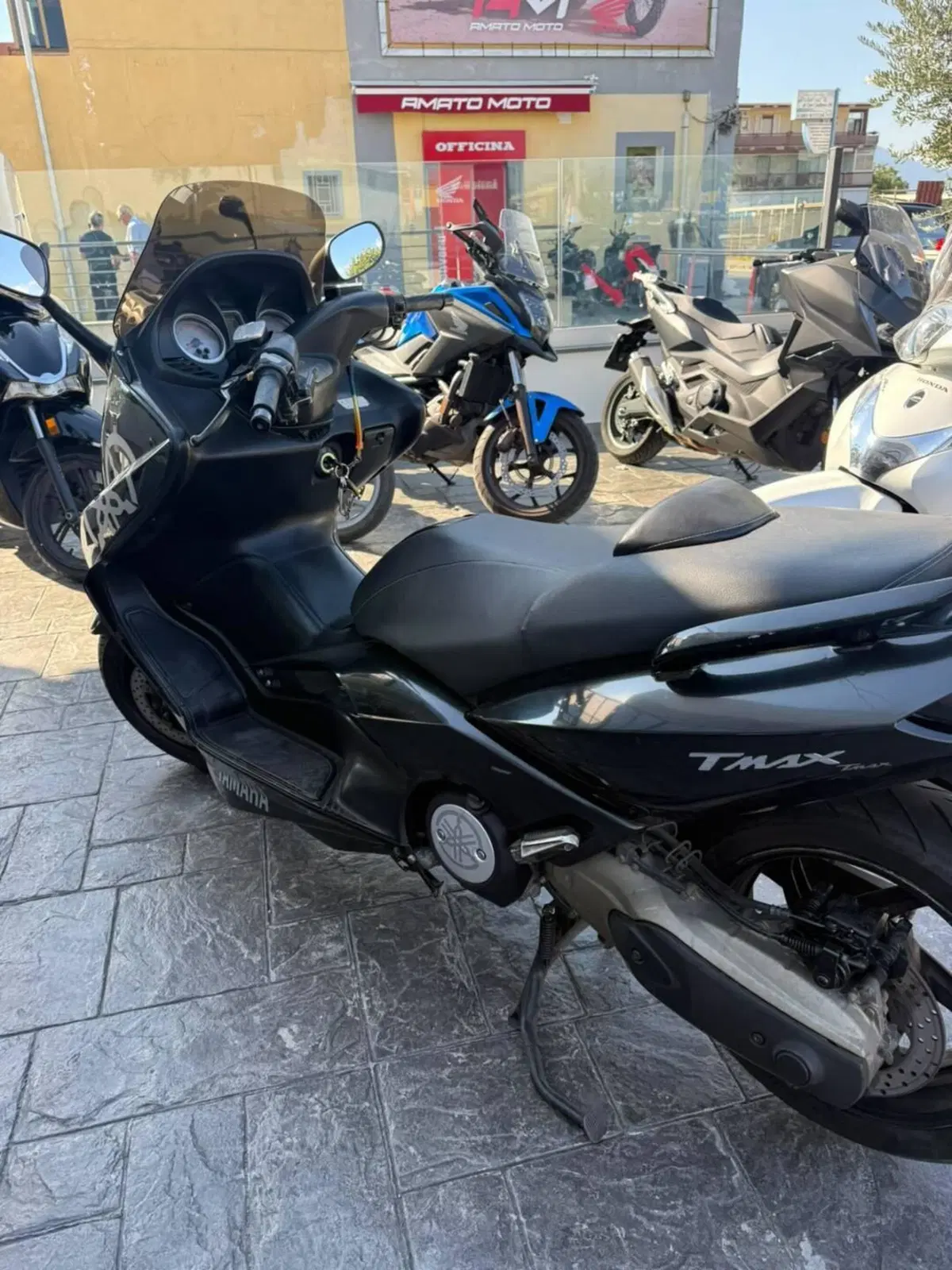 Yamaha T-Max 500 (2004 - 07) (7)