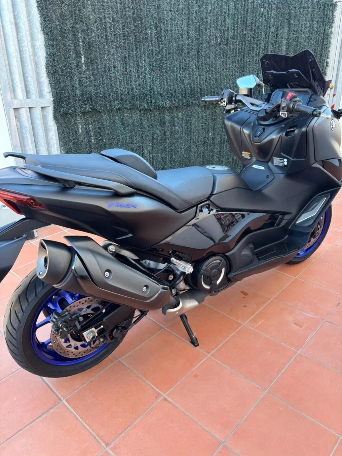 Yamaha T-Max 560 (2022 - 24) (2)
