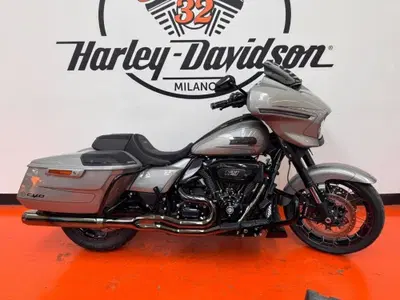Harley-Davidson CVO Street Glide (2023) usata