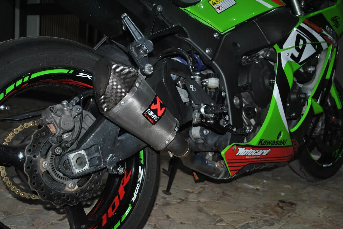 Kawasaki Ninja 1000 ZX-10R (2011 - 15) (5)
