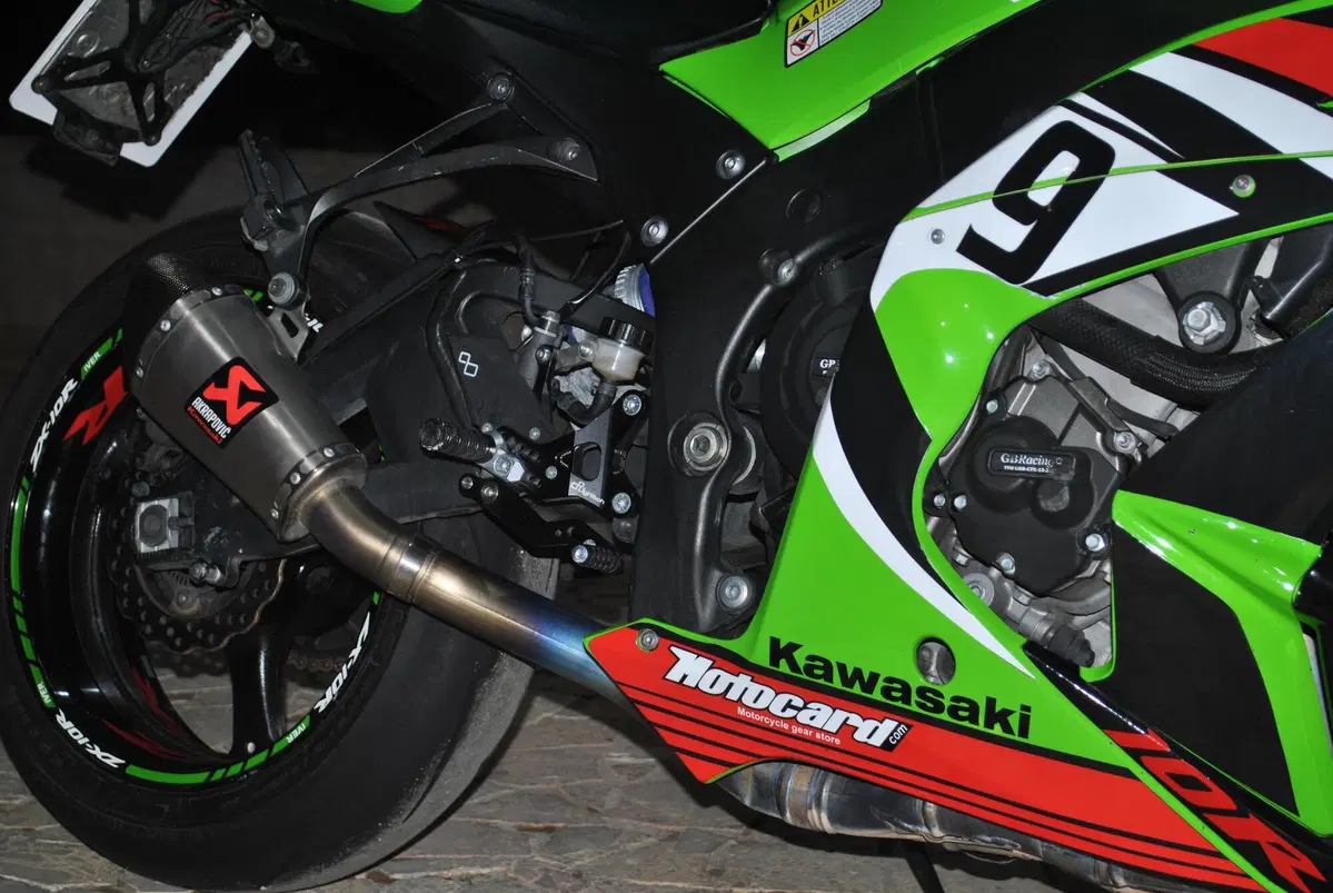 Kawasaki Ninja 1000 ZX-10R (2011 - 15) (7)
