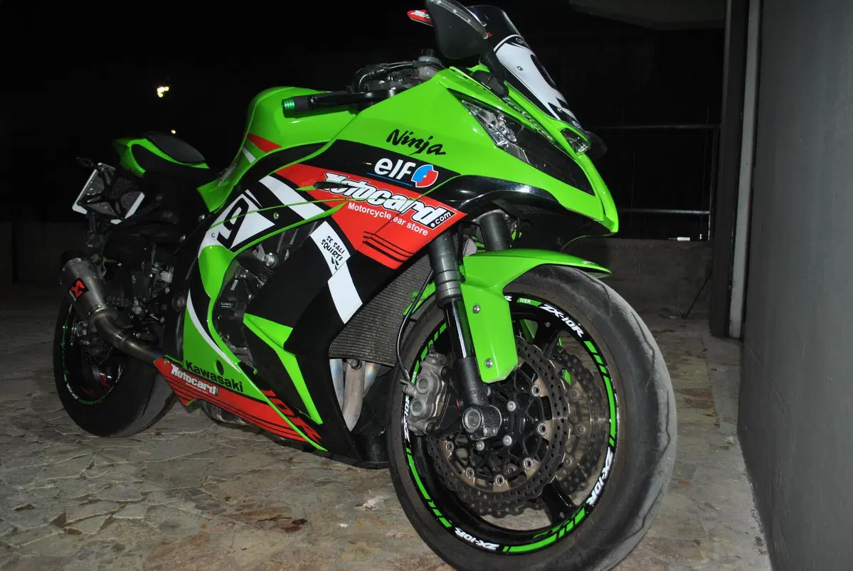 Kawasaki Ninja 1000 ZX-10R (2011 - 15) (8)