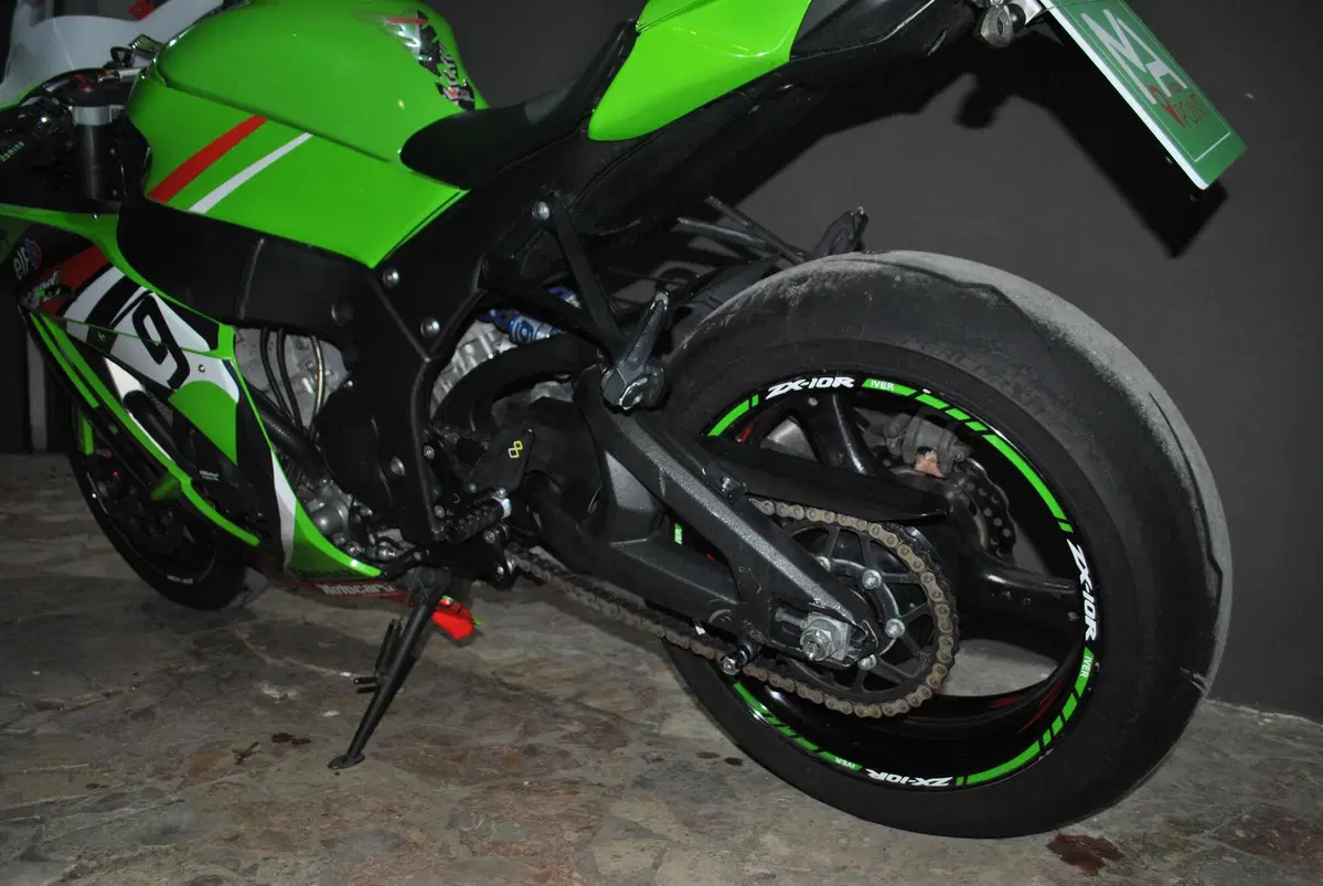 Kawasaki Ninja 1000 ZX-10R (2011 - 15) (11)