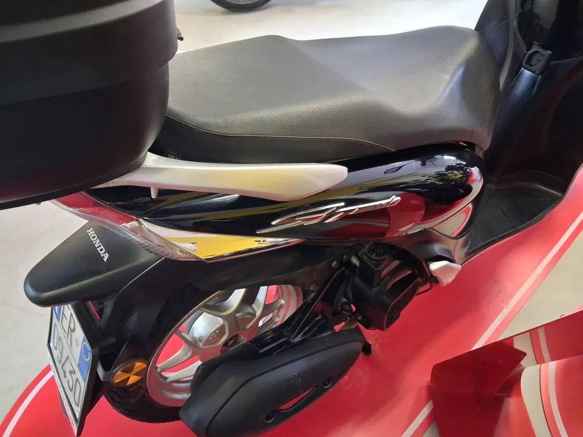 Honda SH 125 Mode (2017 - 20) (2)