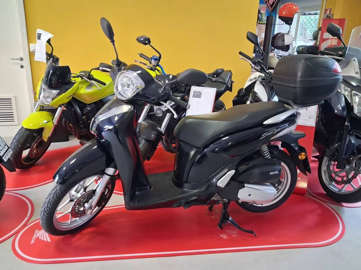 Honda SH 125 Mode (2017 - 20) (6)