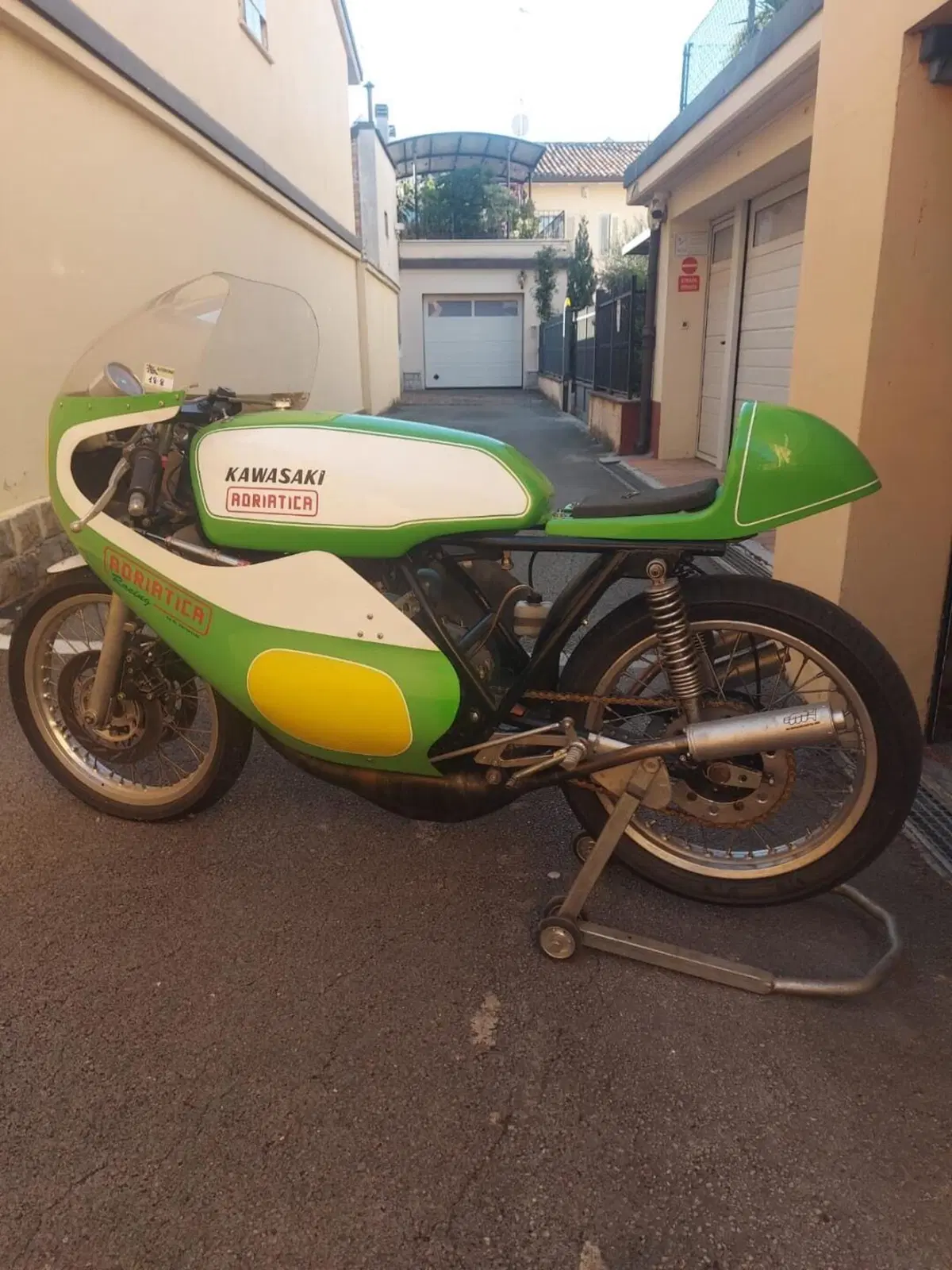 Kawasaki 350cc