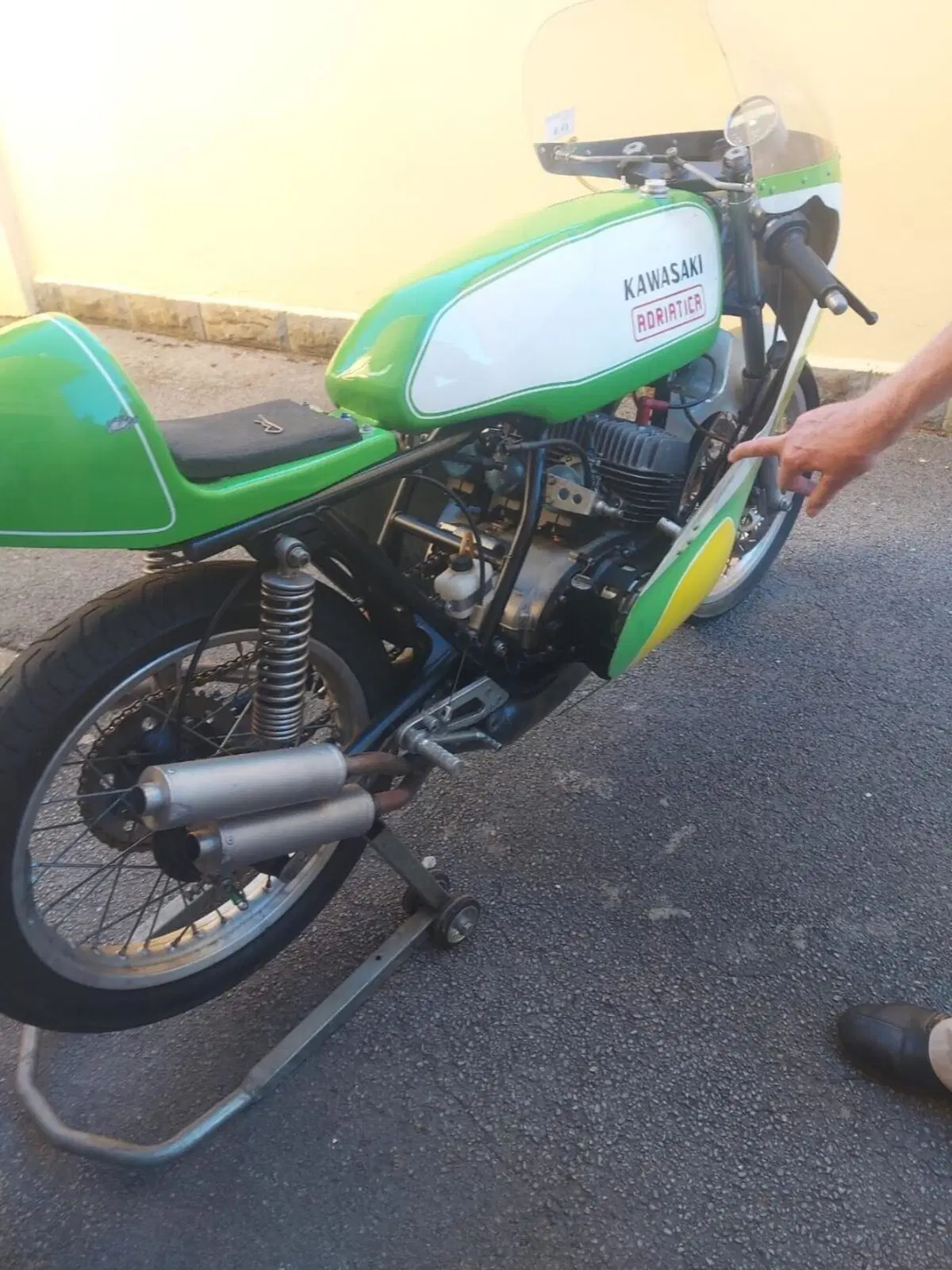 Kawasaki 350cc (6)