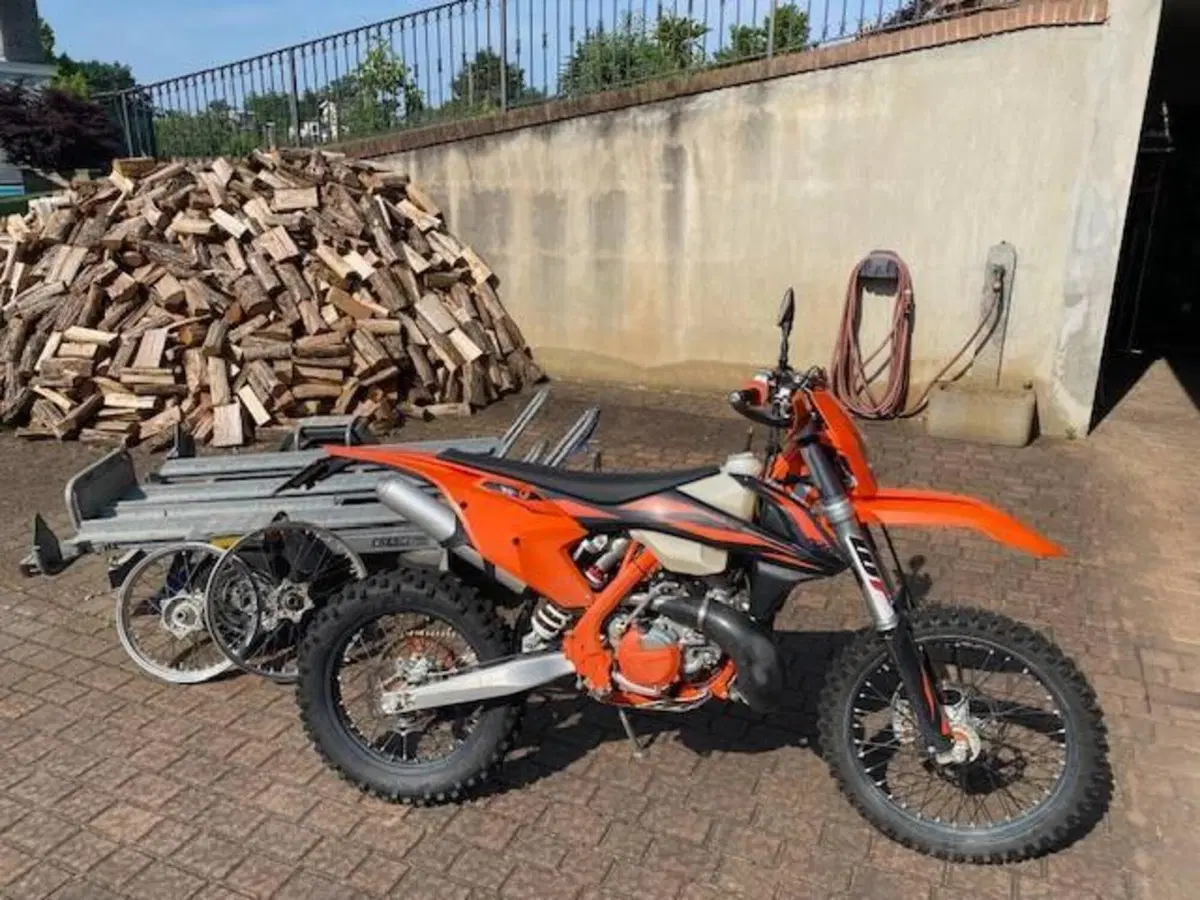 KTM 300 EXC E TPI (2019) (6)