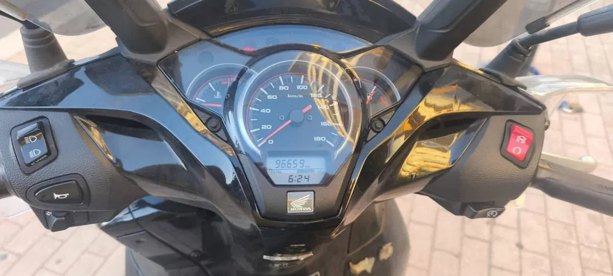 Honda SH 300 i Sport ABS (2018 - 20) (3)