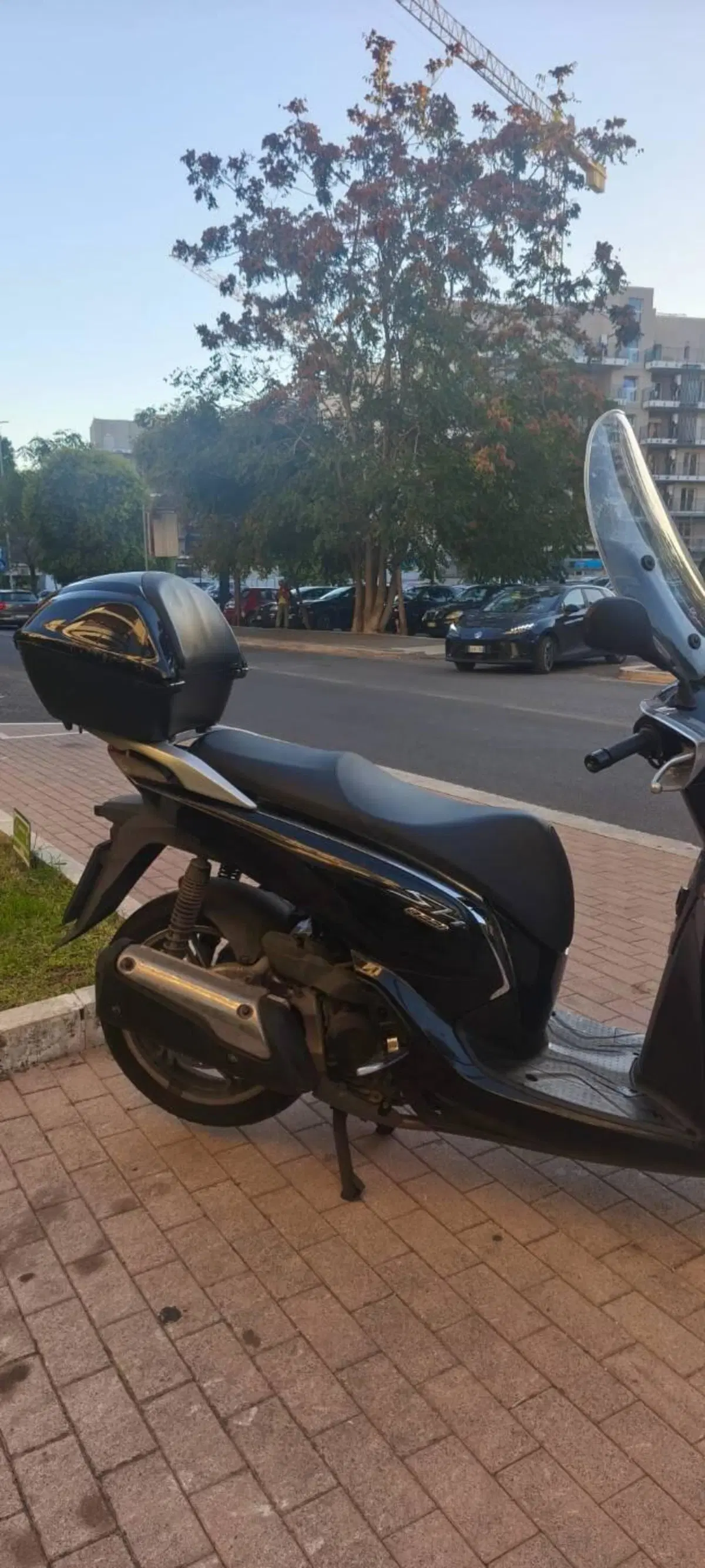 Honda SH 300 i Sport ABS (2018 - 20) (7)
