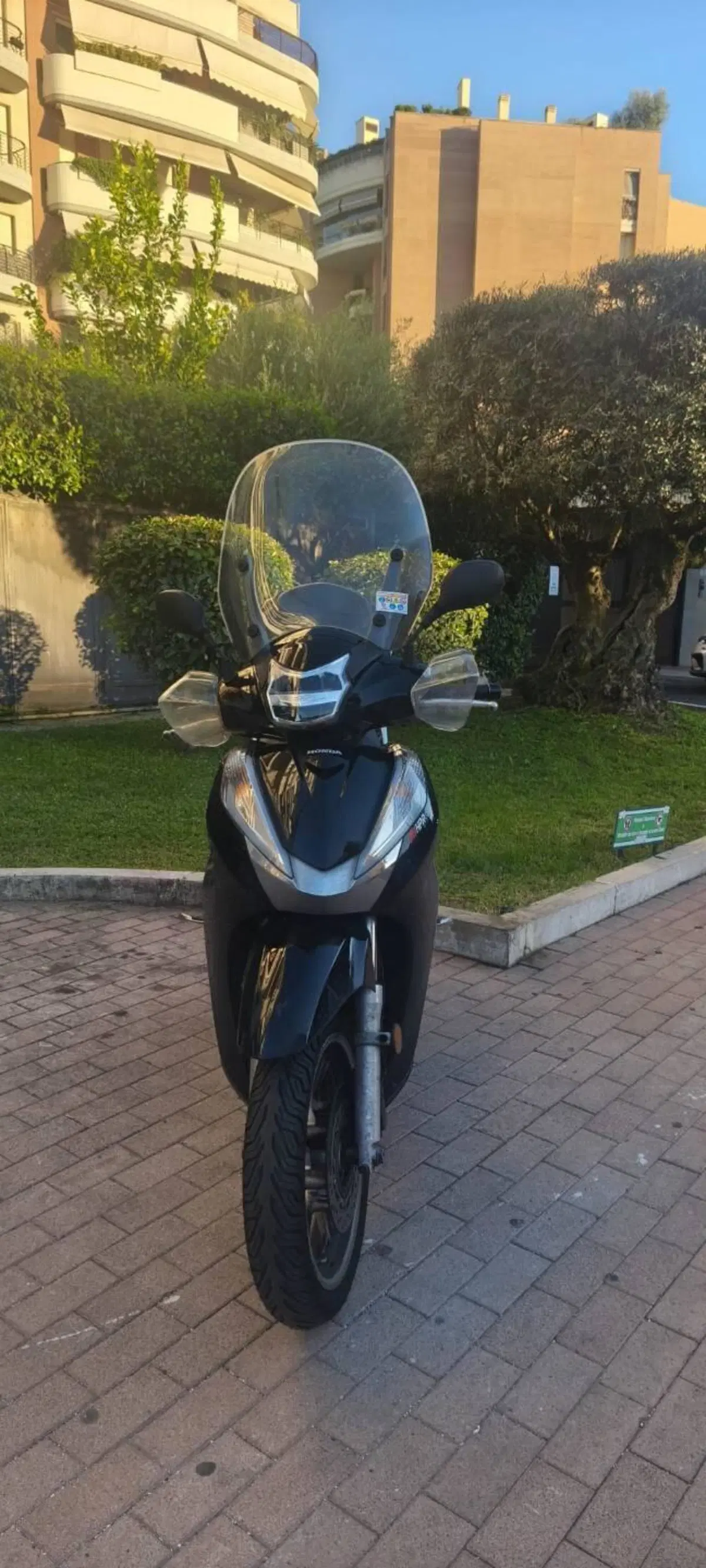 Honda SH 300 i Sport ABS (2018 - 20) (12)