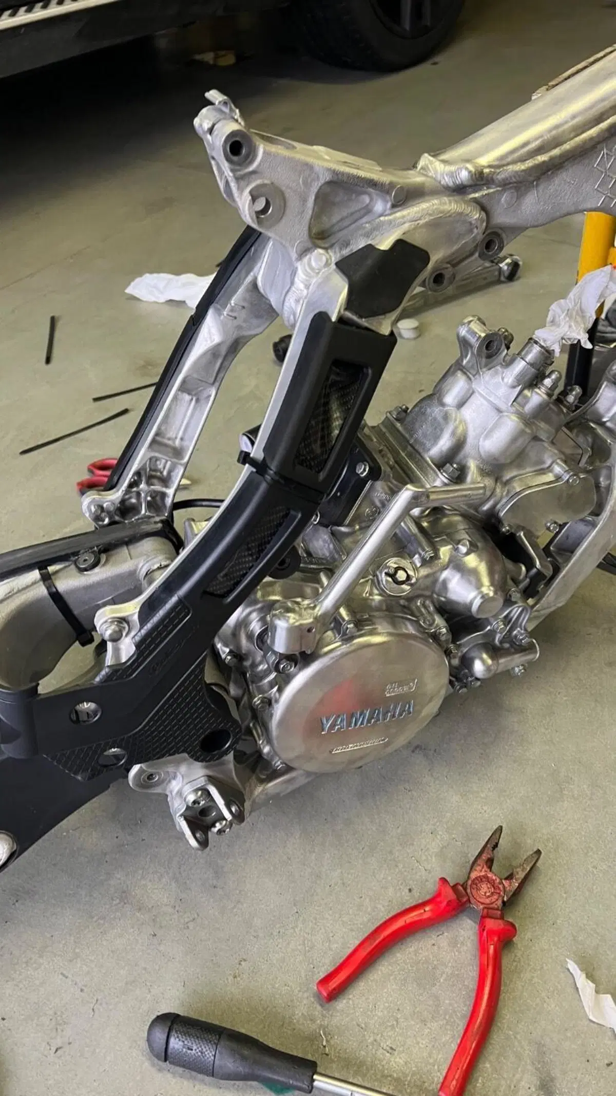 Yamaha YZ 125 (2017) (12)