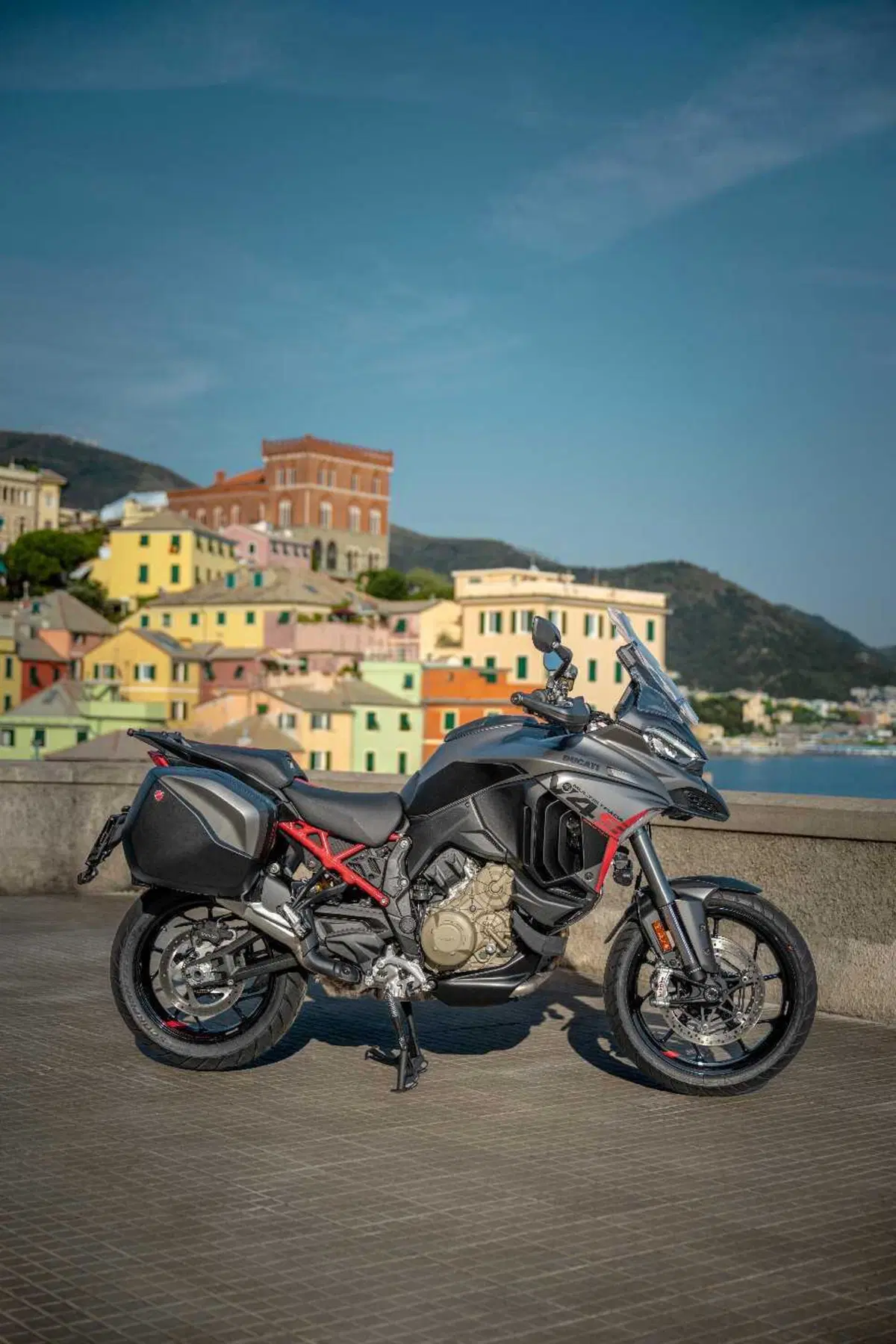 Multistrada Grand Tour: cosa c'è di serie e perché fa gola? (9)