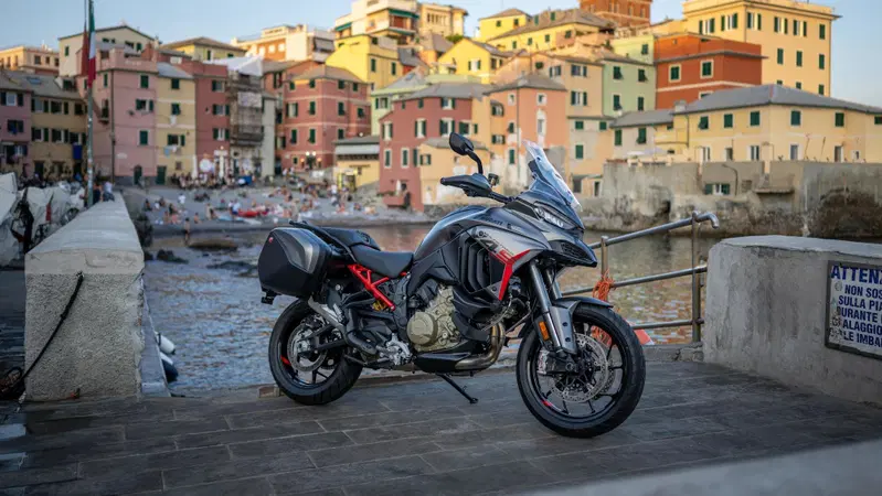 Multistrada Grand Tour: cosa c'è di serie e perché fa gola?