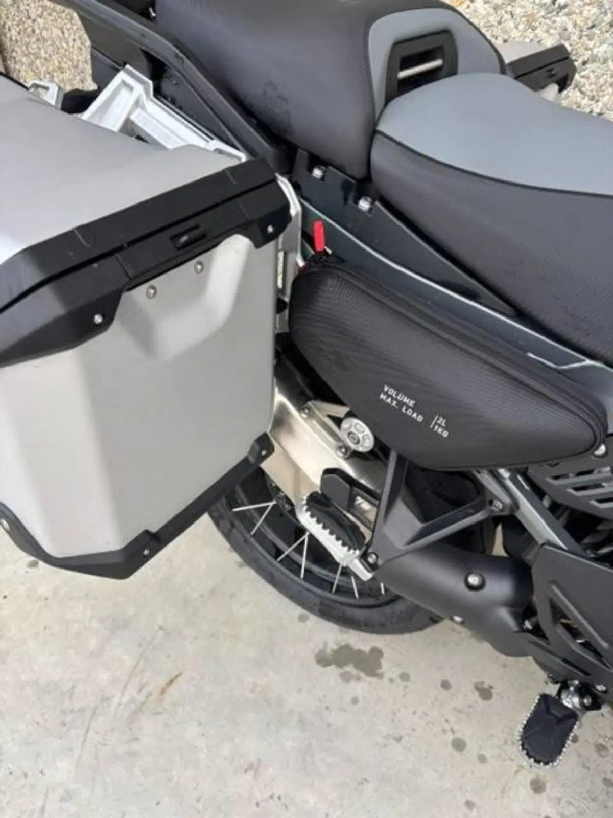 Bmw R 1300 GS Adventure Trophy (2025 - 26) (15)