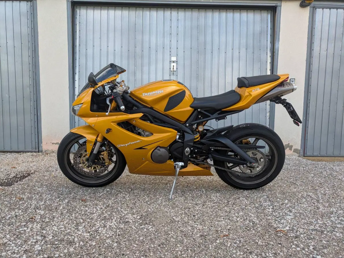 Triumph Daytona 675 (2006 - 08) (2)