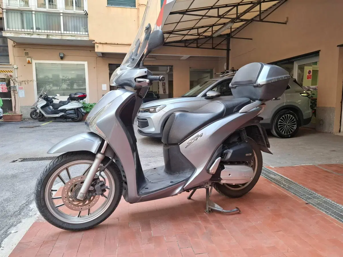 Honda SH 150i ABS (2013 - 16) (5)