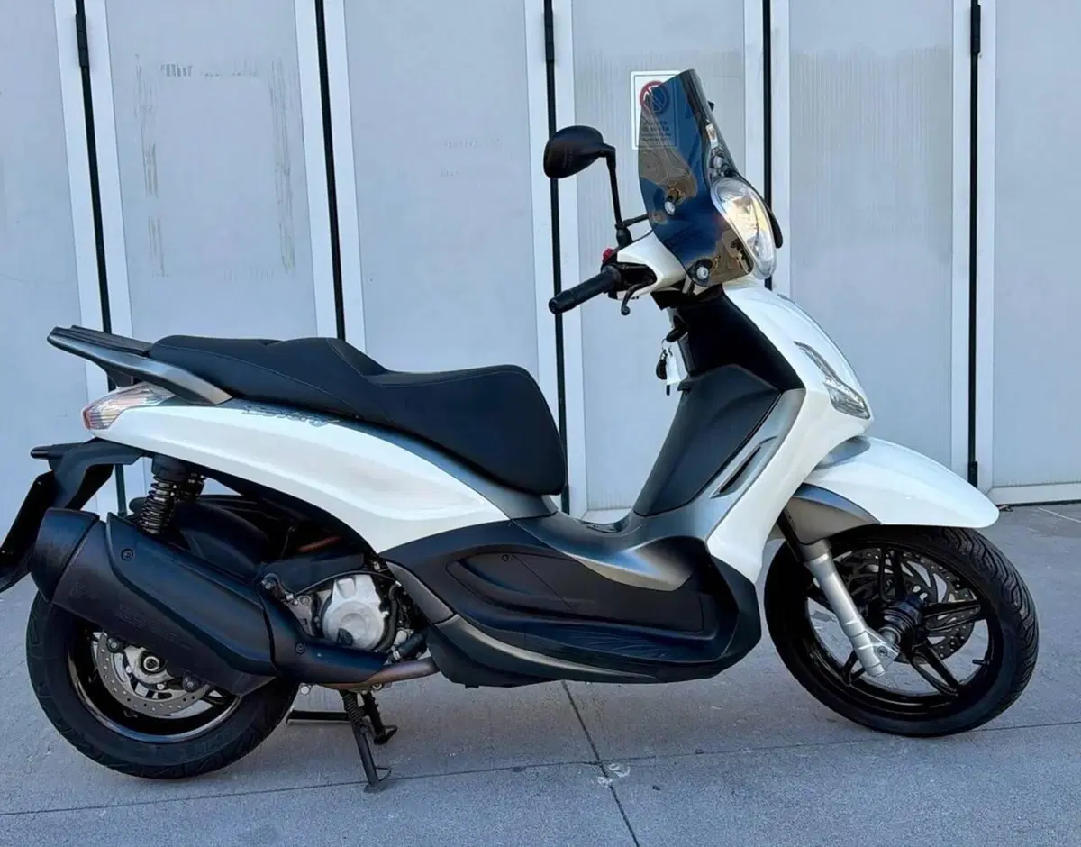 Piaggio Beverly 350 Police ABS-ASR (2018 - 20)