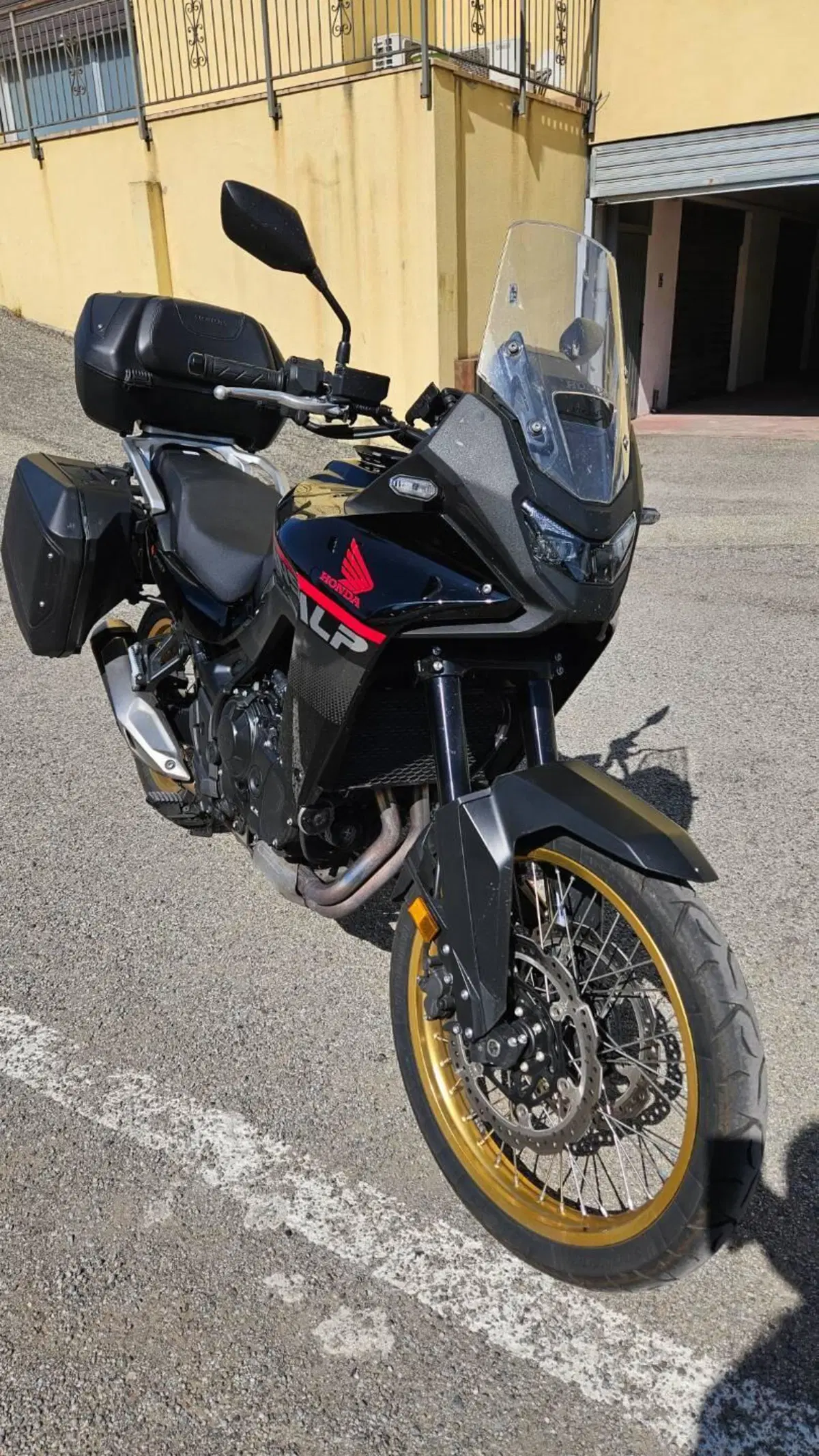 Honda Transalp XL750 (2025) (4)