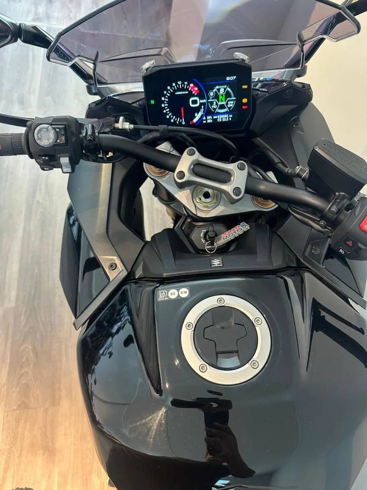 Suzuki GSX-S1000GT (2022 - 24) (3)