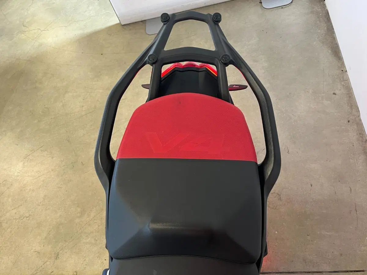 Ducati Multistrada V4 Pikes Peak (2021 - 24) (9)