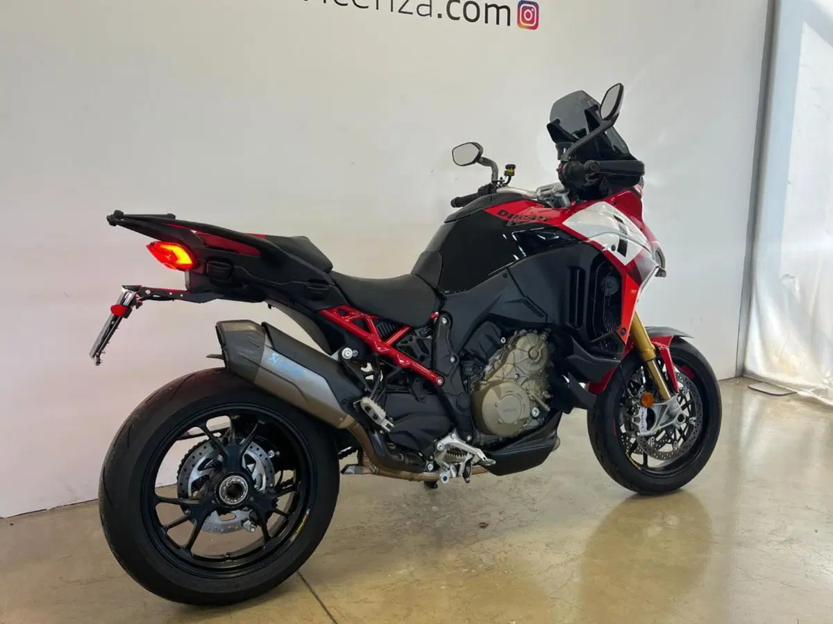 Ducati Multistrada V4 Pikes Peak (2021 - 24) (8)