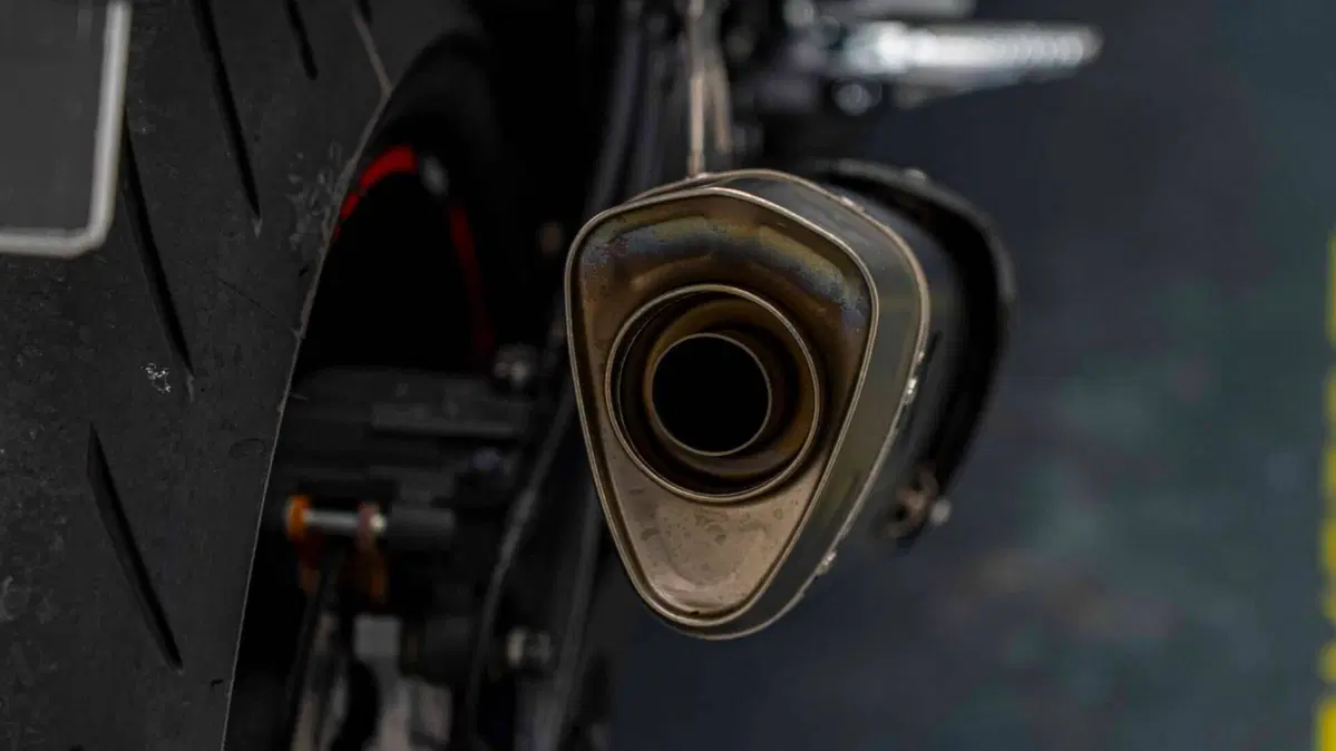 Yamaha YZF R7 (2021 - 25) (3)