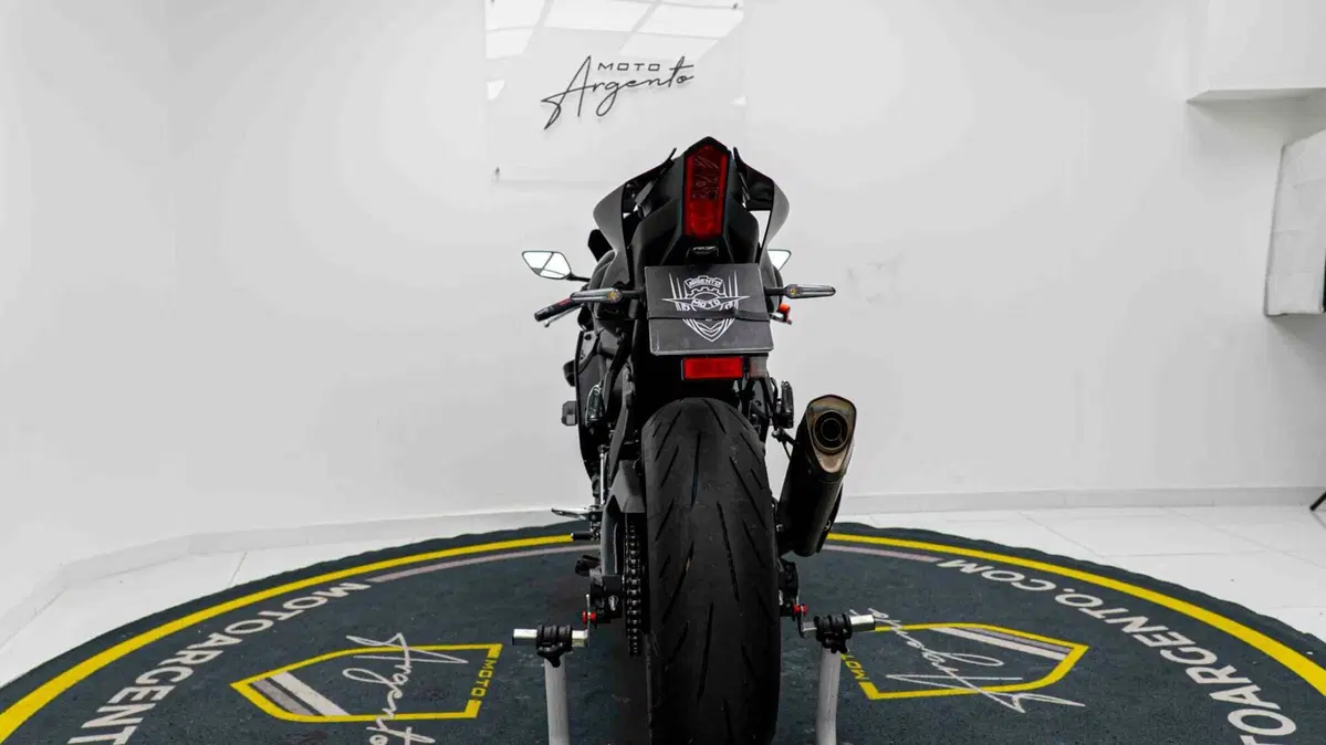 Yamaha YZF R7 (2021 - 25) (8)