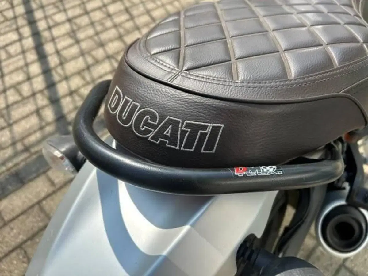 Ducati Scrambler 800 Classic (2017 - 18) (2)
