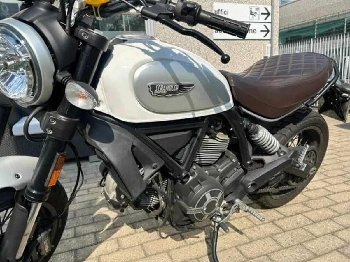 Ducati Scrambler 800 Classic (2017 - 18) (5)