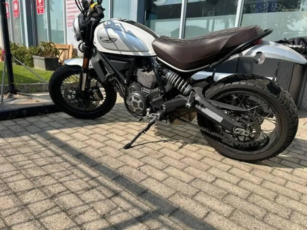 Ducati Scrambler 800 Classic (2017 - 18)