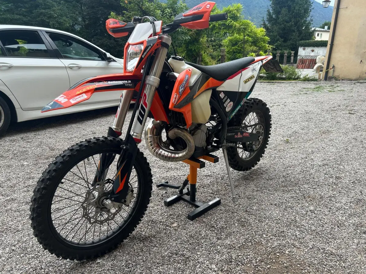 KTM 300 EXC E TPI (2021) (3)