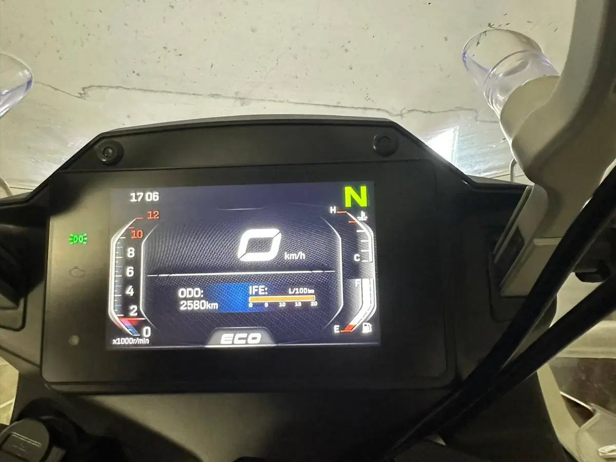 CFMOTO 650MT (2021 - 24) (3)