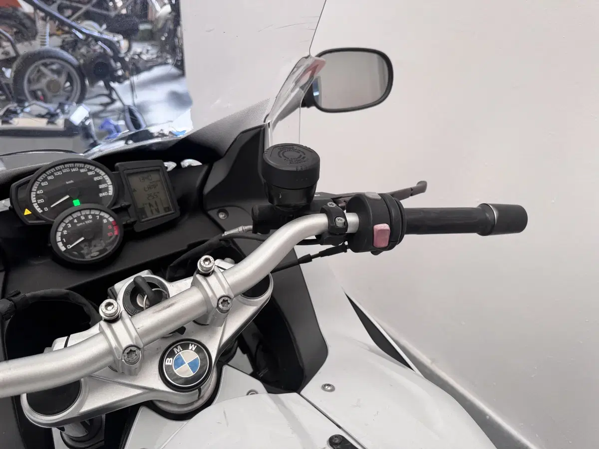 Bmw F 800 GT (2012 - 16) (6)