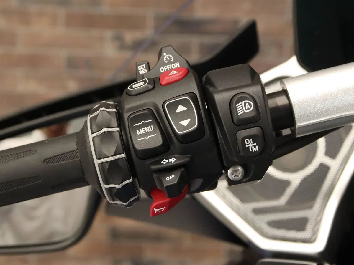 Bmw R 1300 RT (2026) (15)