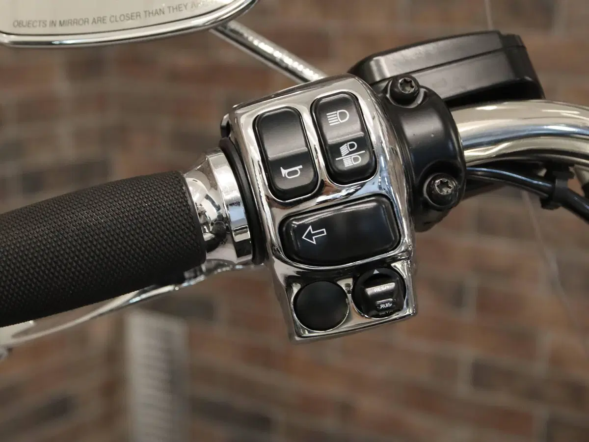 Harley-Davidson 107 Road King (2017) - FLHR (13)