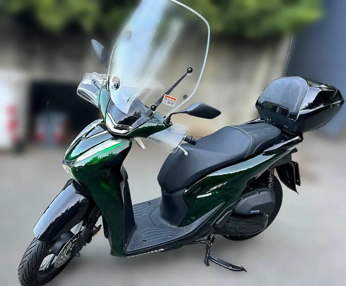 Honda SH 125i Vetro (2024 - 25) (2)
