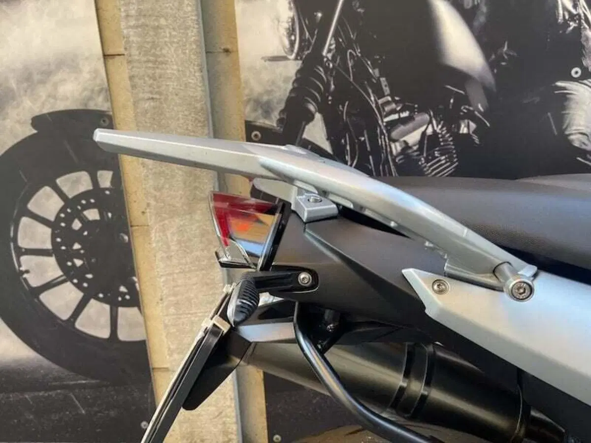 Bmw F 800 R (2009 - 11) (4)