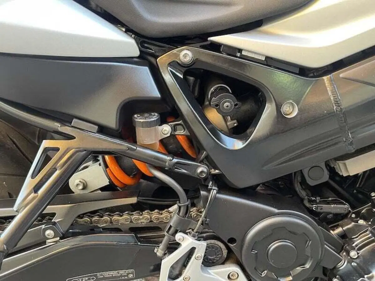 Bmw F 800 R (2009 - 11) (7)