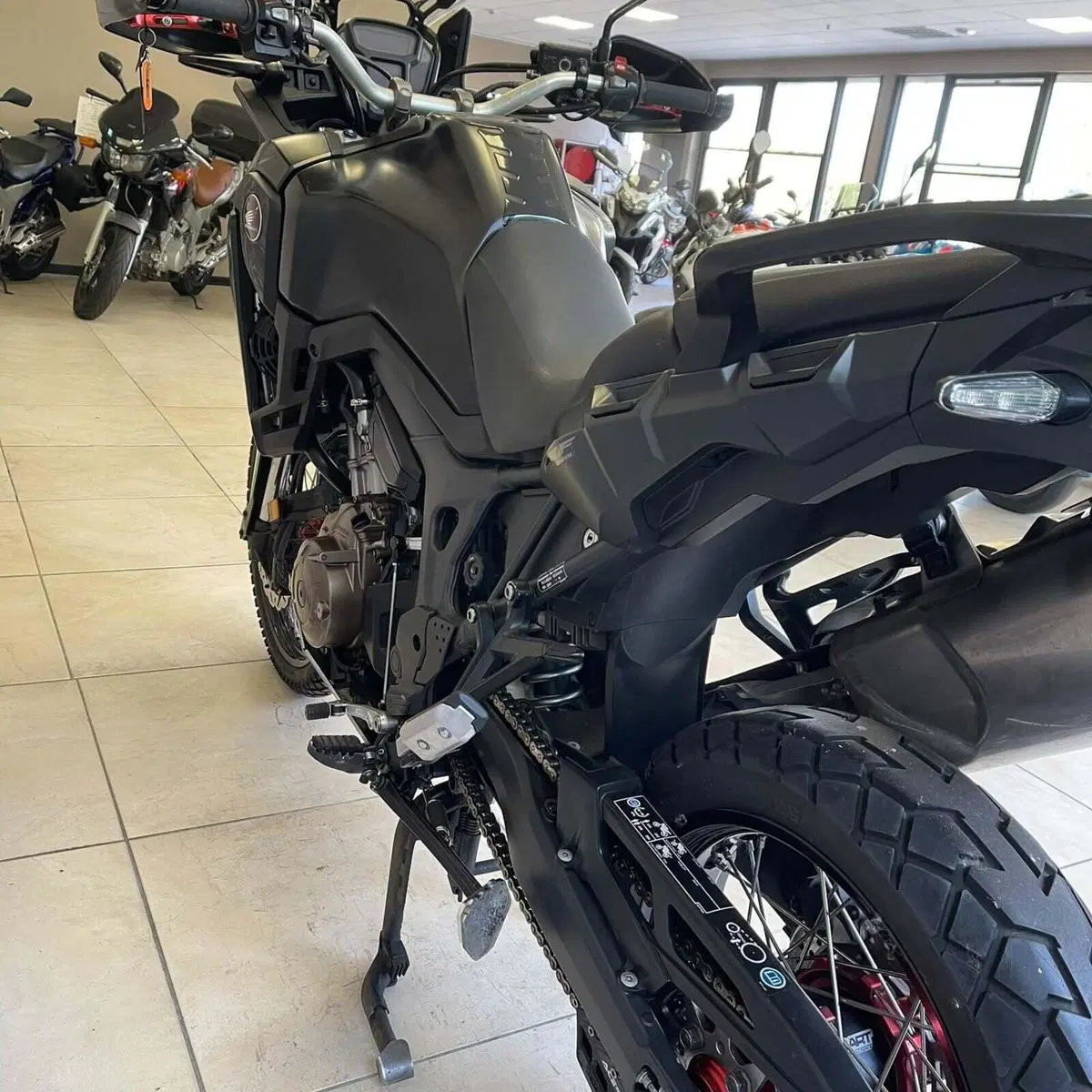 Honda Africa Twin CRF 1000L (2016 - 17) (9)