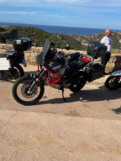 Ducati DesertX (2022 - 25) usata