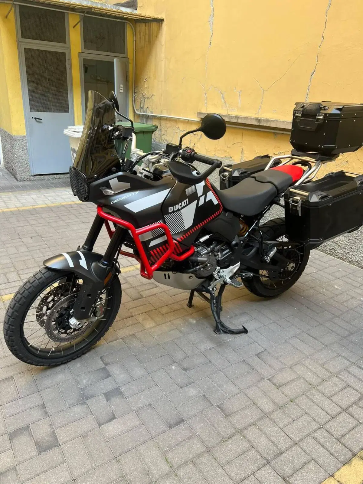 Ducati DesertX (2022 - 25) (6)